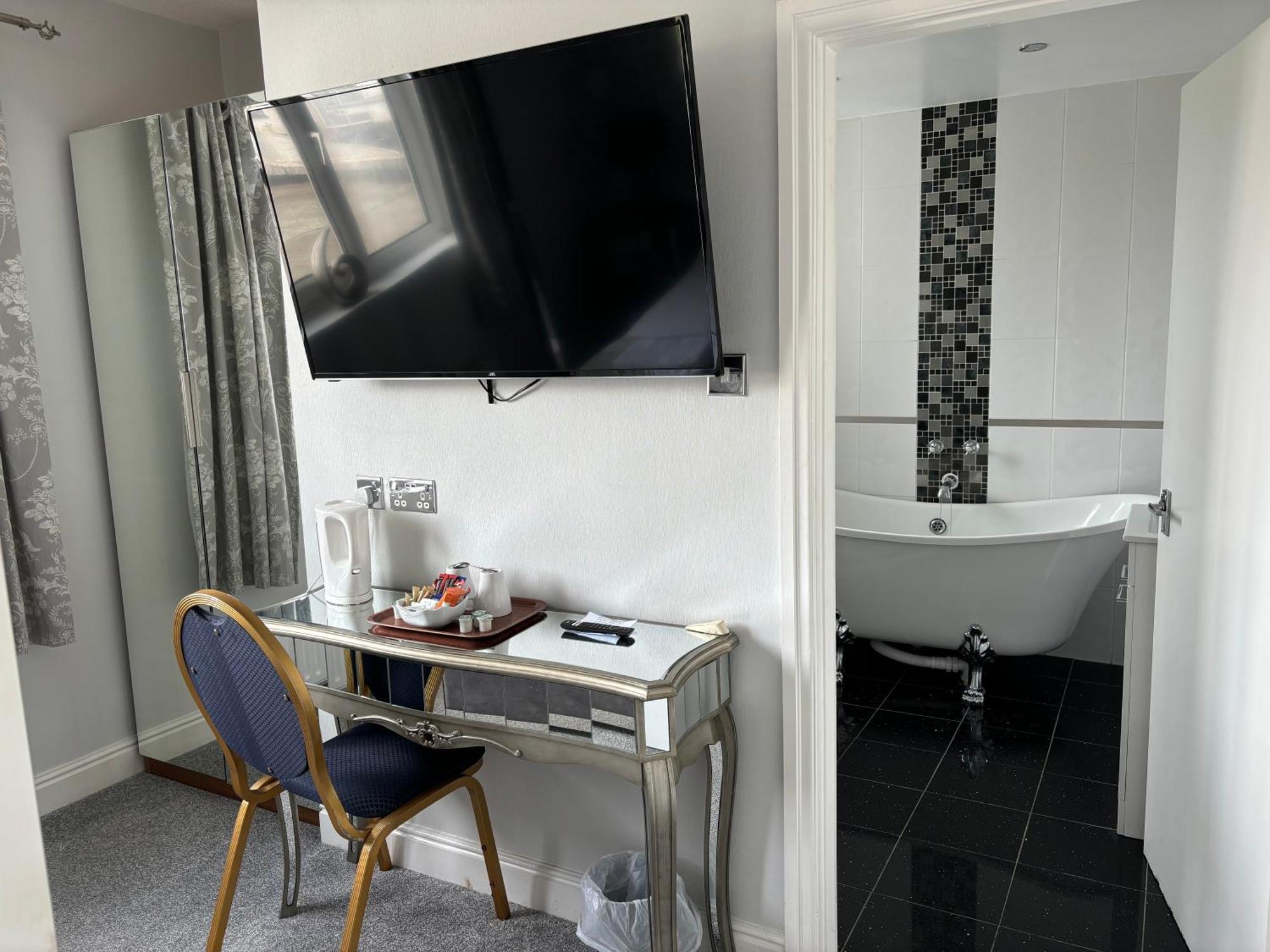 Solway Lodge Hotel Gretna Green Exterior foto